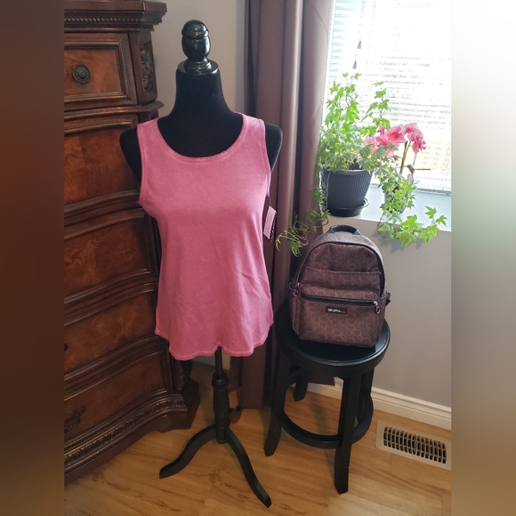 Ideology Small open back tank top - Picture 3 of 7